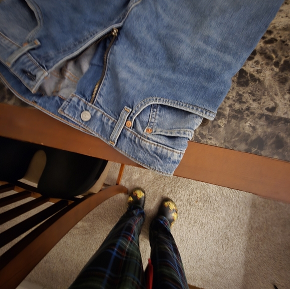 Levi's 505 Straight Fit Denim Jeans - Picture 4 of 5